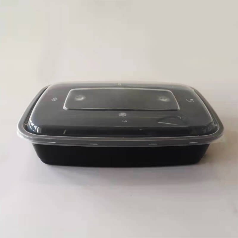 Plastic food container